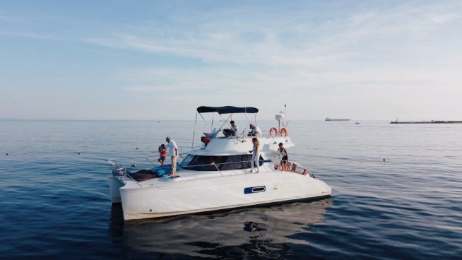 BOWT - XUXU Catamaran