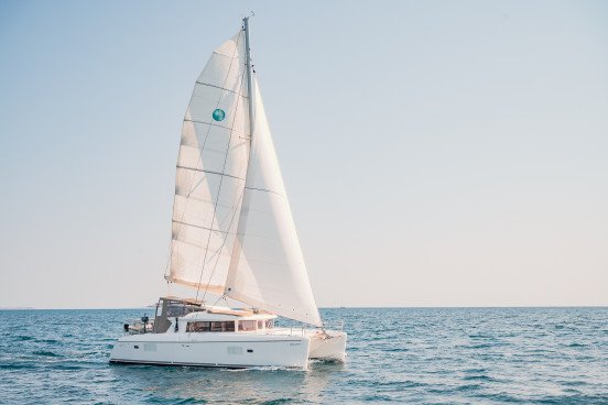 BOWT - Catamaran de Luxo